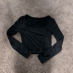 black square neck long sleeve